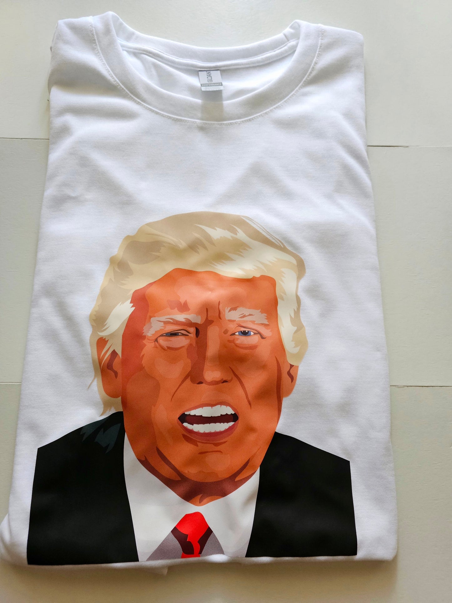 T-Shirt (D. trump)