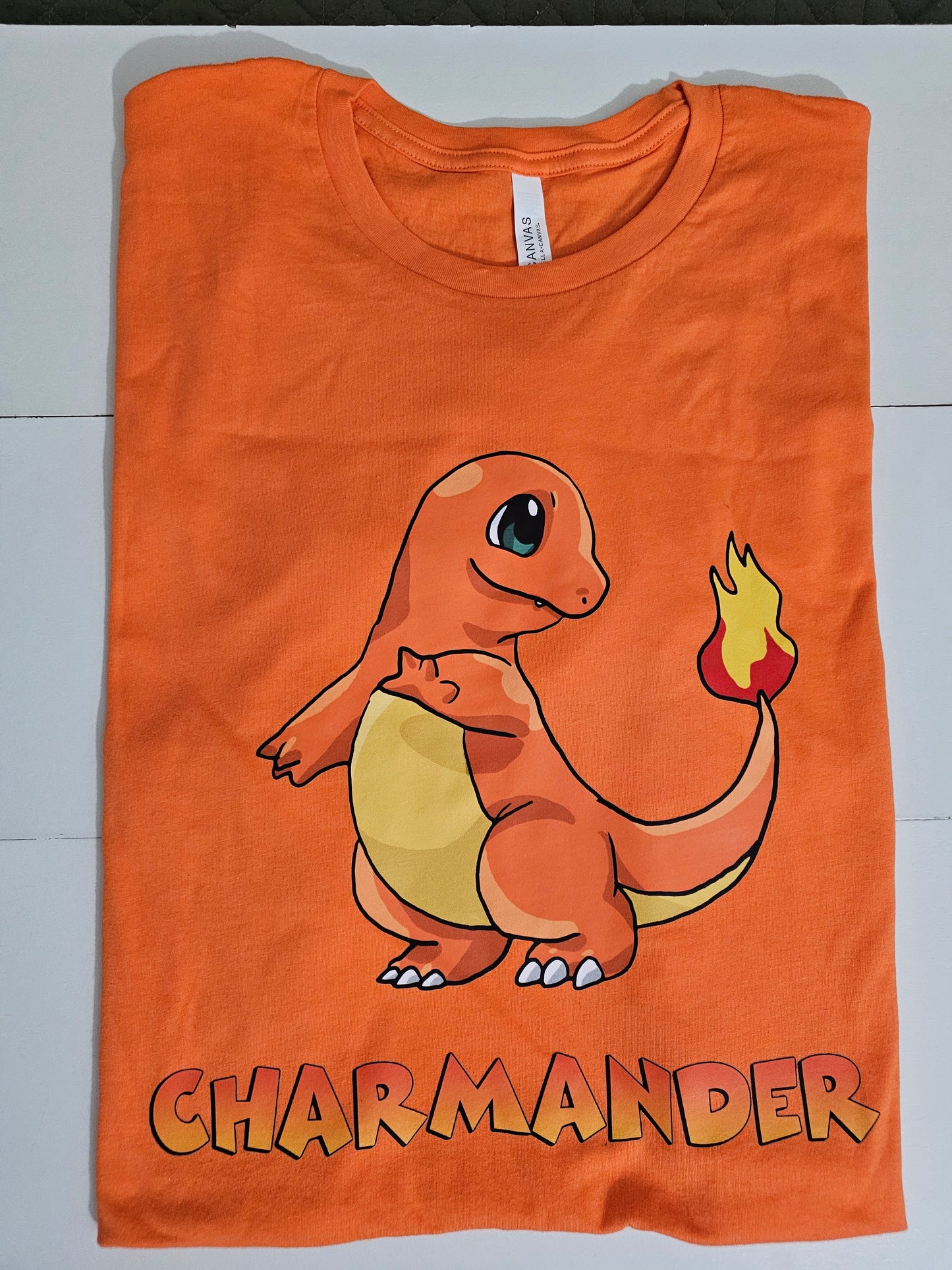 T-SHIRT charmander XL