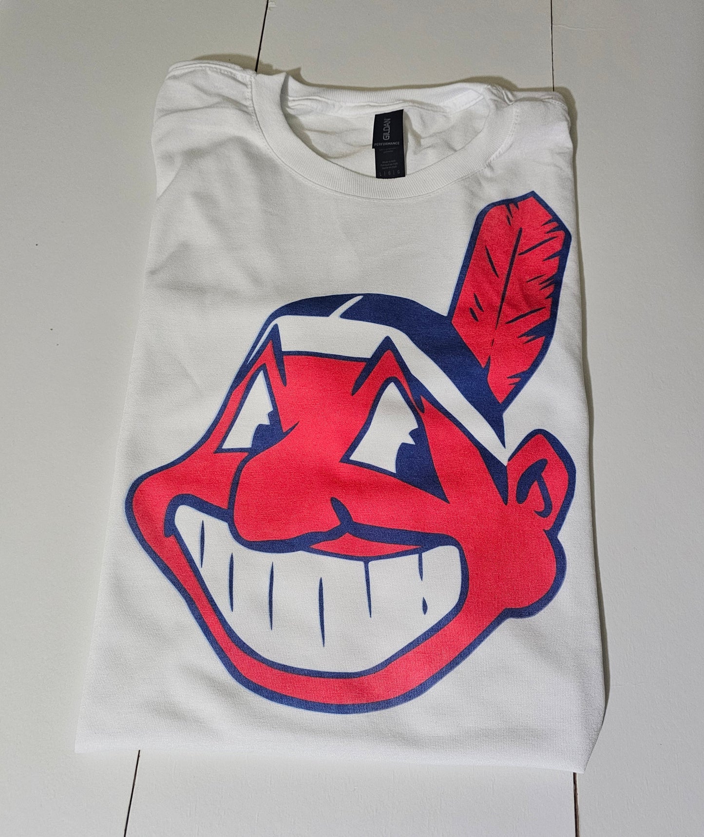 Cleveland Indians T-Shirt Size L