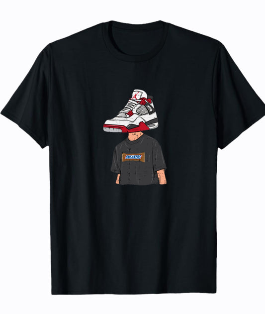 T-SHIRT  SNEAKERS  size L